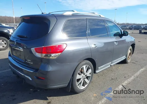 2013 Nissan Pathfinder Platinum z USA, uszkodzony, nr VIN 5N1AR2MM3DC647124